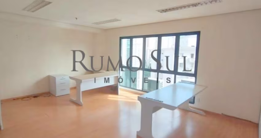 Sala comercial com 3 salas à venda na Avenida Vereador José Diniz, 3135, Santo Amaro, São Paulo