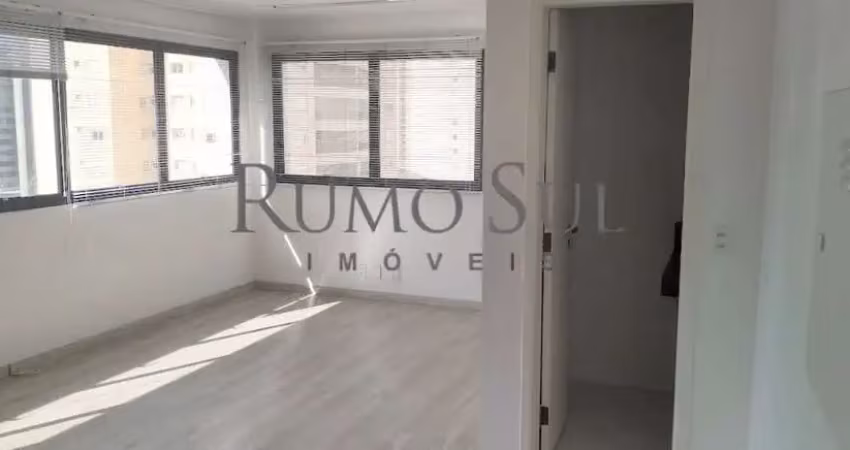 Sala comercial com 1 sala para alugar na Rua Alexandre Dumas, 1268, Chácara Santo Antônio, São Paulo