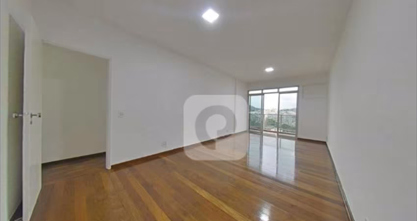 Apartamento 104m²,  3 quartos  e 2 vagas