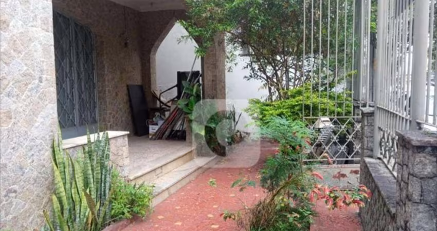 Casa 3 quartos  - 216m²