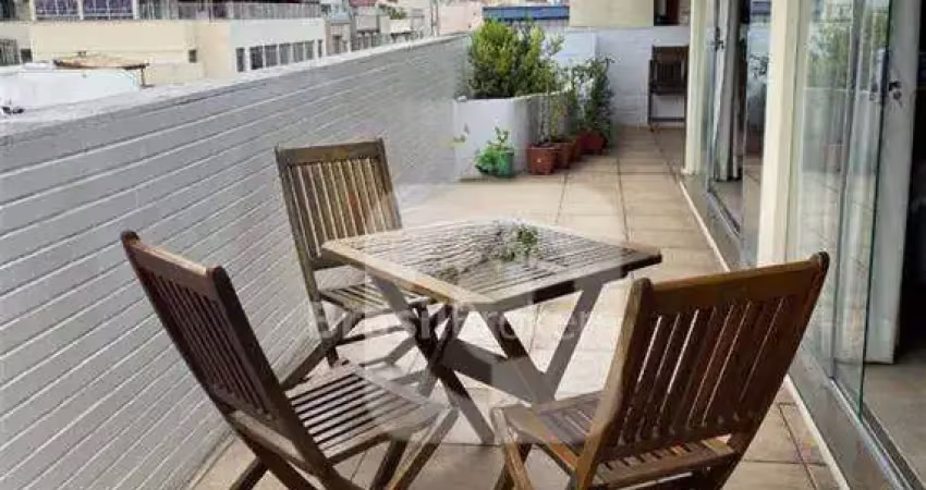 Antônio Basílio melhor quadra. Cobertura 3 quartos com suíte e  vaga entrar e morar.