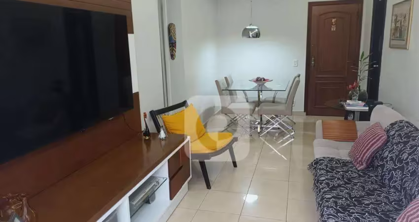 Apartamento de dois quartos na pedro de carvalho / meier