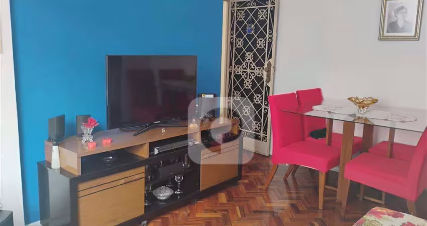 Ótimo apartamento de 1 quarto com vaga escriturada e demarcada na Tijuca.