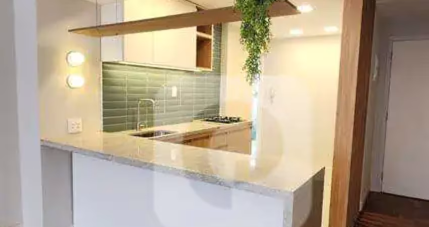 Excelente apartamento na Tijuca de três quartos com vaga.