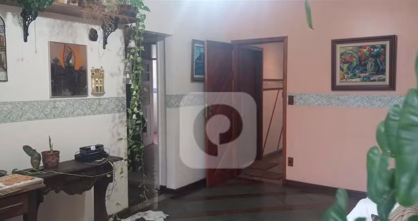 SELECIONE - Apartamento 3 quartos