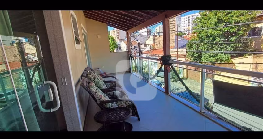 Vendo  Excelente    Casa     Triplex Luxo  no Andaraí com área Gourmert