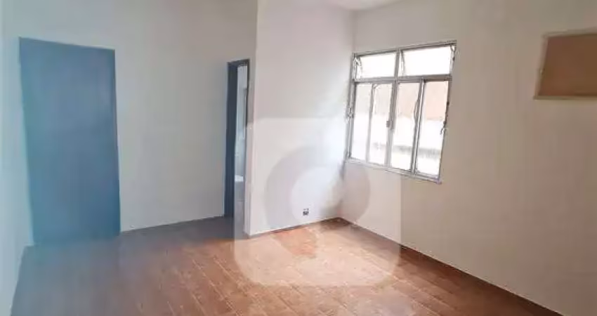 Sua casa na vila, triplex no meier te aguardando!  com terraço e churrasqueira!