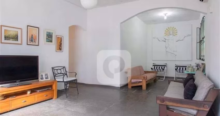 Casa com excelente terreno – 1.500 m² plano e murado estrada dos bandeirantes