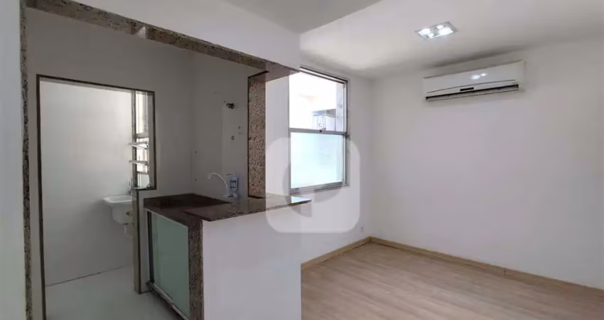 Apartamento de sala e 1 quarto próximo ao metrô e totalmente reformado!