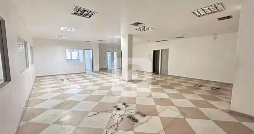 Casa comercial à venda na Rua Pereira de Almeida, Praça da Bandeira, Rio de Janeiro