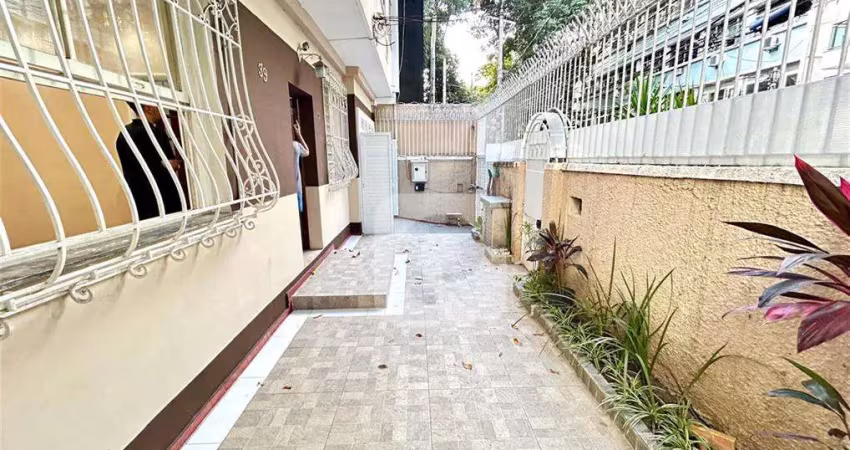 Casa de frente de rua próximo ao metrô são francisco xavier .