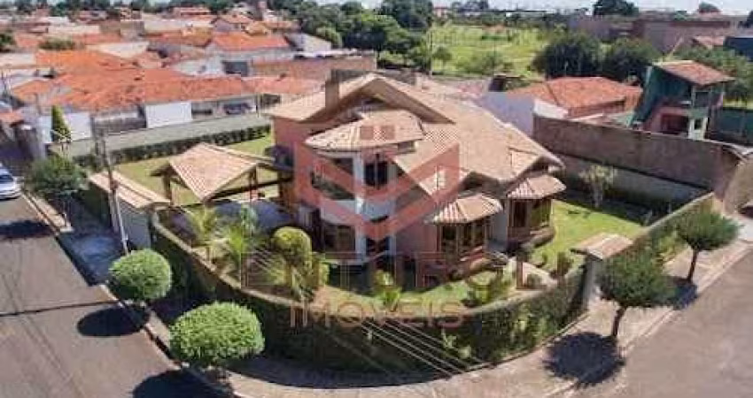Casa a Venda em Pederneiras