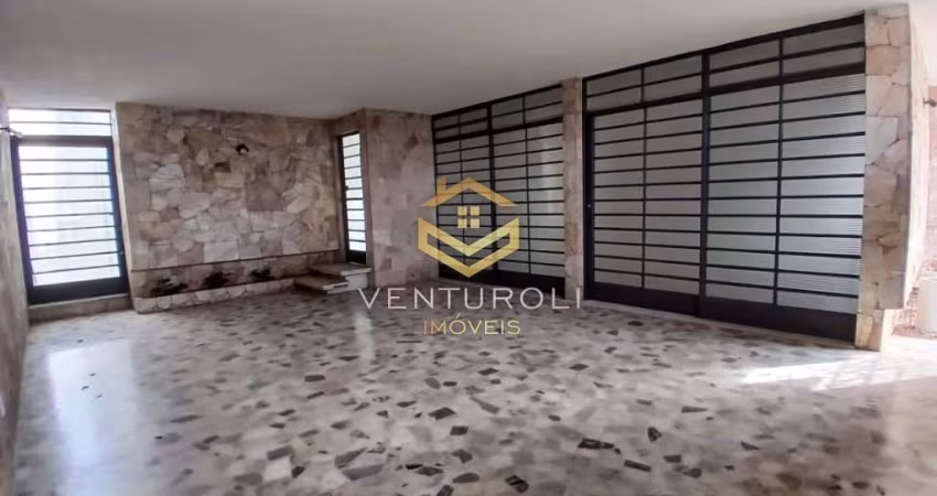 Casa ampla para locação residencial ou comercial (escritórios diversos)