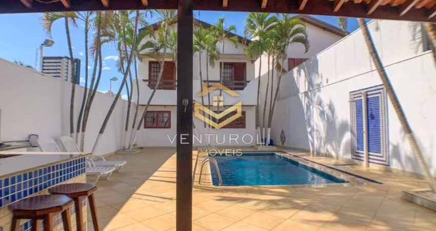 Casa Assobradada com 3 Dormitórios