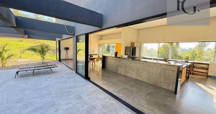 Sobrado com 4 dormitórios à venda, 500 m² por R$ 3.200.000,00 - Loteamento Terras de Canaã - Cambé/PR