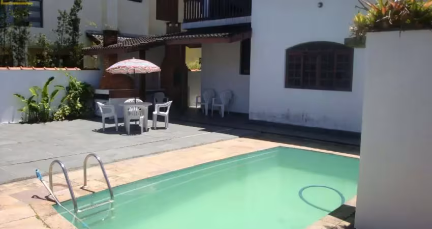 Casa com 5 quartos à venda no Centro, Bertioga 