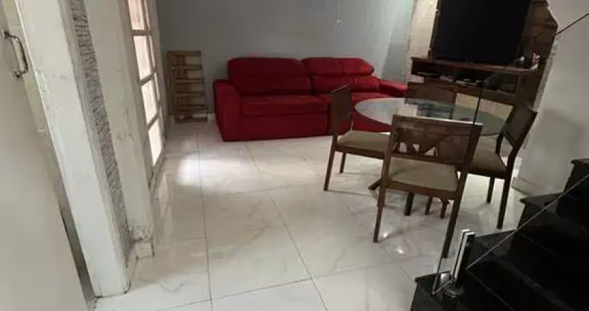 Casa com 2 quartos para alugar no Centro, Bertioga 