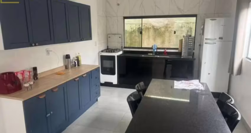 Casa com 2 quartos à venda na Vista Linda, Bertioga 