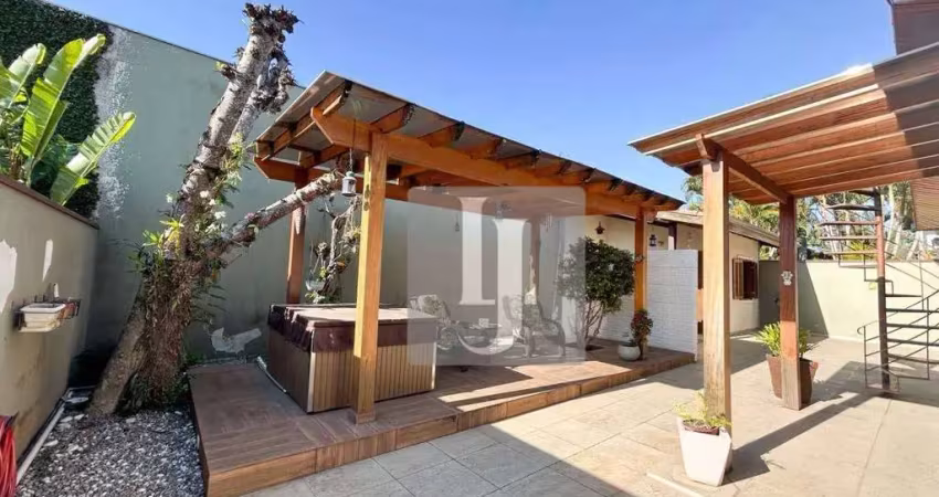 Casa com 5 dormitórios à venda, 234 m² por r$ 2.190.000,00 - esplanada do sol - são josé dos campos/sp