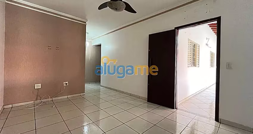 Casa no jardim são marco com churrasqueira e piscina, com 02 dormitórios (1 suíte).