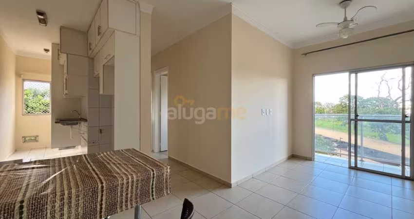 Apartamento no Vitória São Judas, com 02 dormitórios e 01 vaga, rico em armários e com vista livre.