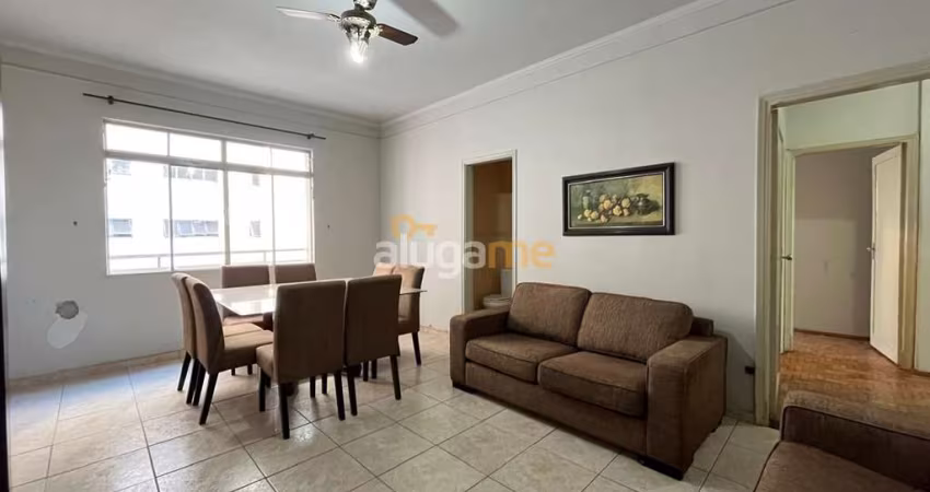 Apartamento no Edifício Maria Celeste, no centro, com 03 dormitórios (01 suíte) rico em armários e 01 vaga, com portaria e elevador.
