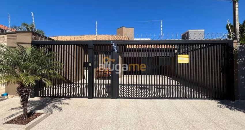 Casa no Parque São Miguel com 03 dormitórios (01 suíte), piscina aquecida e varanda gourmet coberta.