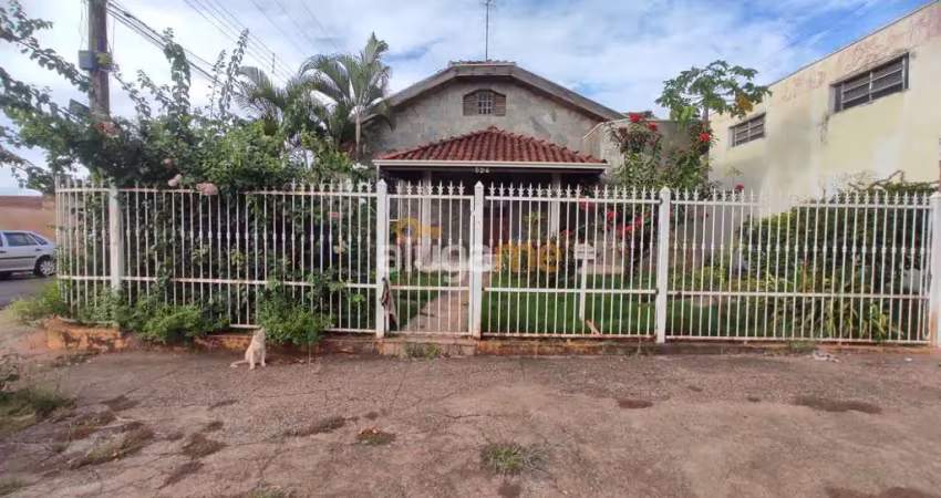 Casa com 3 quartos para alugar na Rua Campinas, 524, Higienópolis, Catanduva