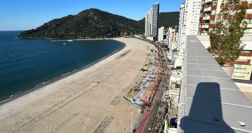 Apartamento com vista definitiva para o mar – balneário camboriú