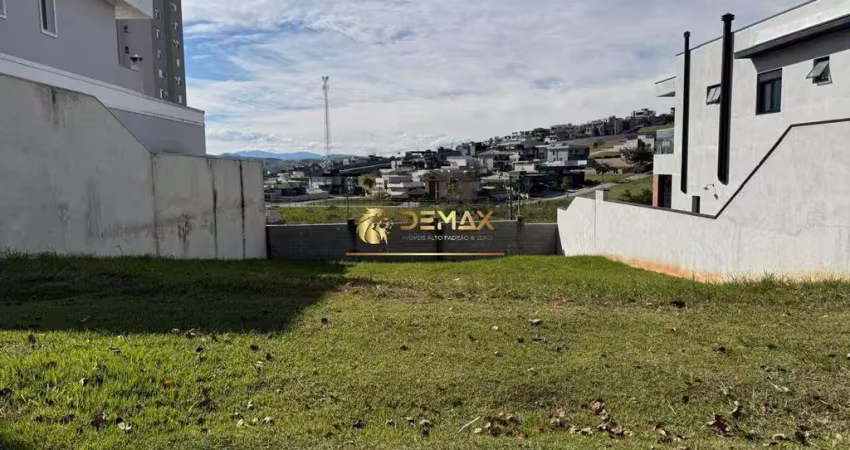 Terreno em condomínio fechado à venda na Priscila Maria de Souza Tau, Condomínio Residencial Monaco, São José dos Campos