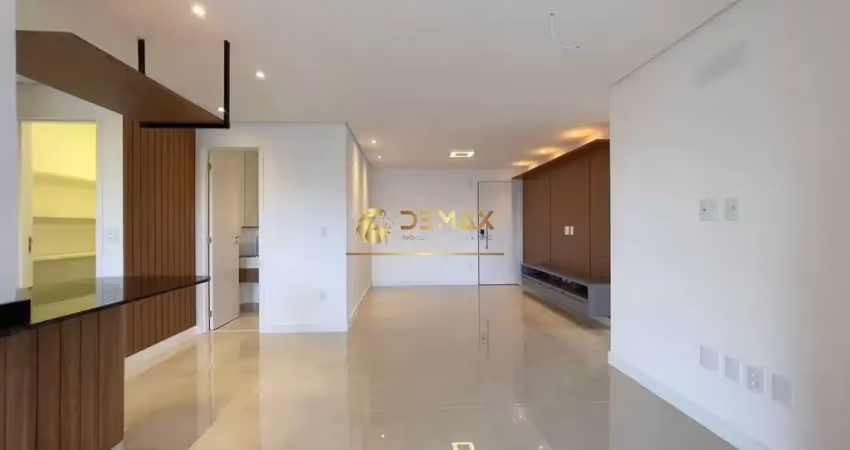Apartamento com 3 quartos para alugar na Rua Padre Rodolfo, 285, Vila Ema, São José dos Campos