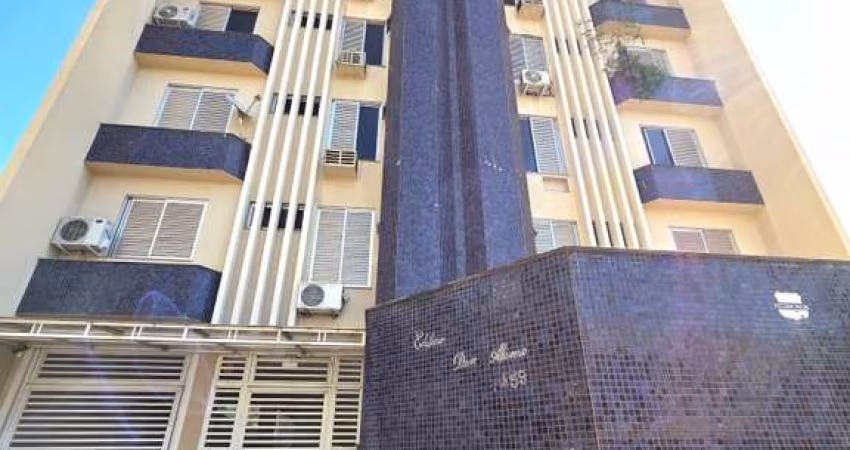 Apartamento para Venda em Maringá, Zona 07, 3 dormitórios, 1 suíte, 2 banheiros, 1 vaga