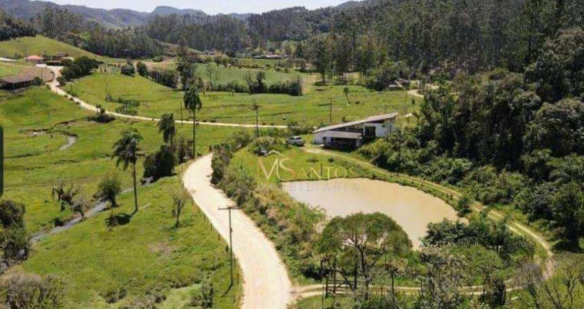 Sítio com 2 dormitórios à venda, 90000 m² por R$ 960.000,00 - Laranjeiras - Rio do Sul/SC