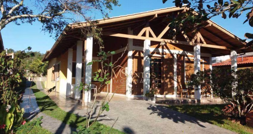 Casa à venda, 220 m² por R$ 2.400.000,00 - Ingleses do Rio Vermelho - Florianópolis/SC