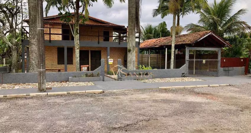 Casa à venda, 155 m² por R$ 2.300.000,00 - Daniela - Florianópolis/SC
