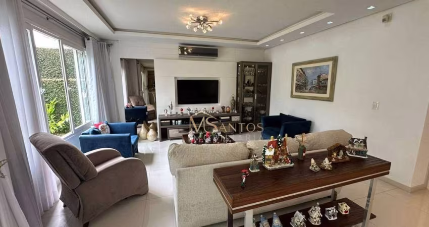 Casa com 3 dormitórios à venda, 239 m² por R$ 3.750.000,00 - Jurerê - Florianópolis/SC