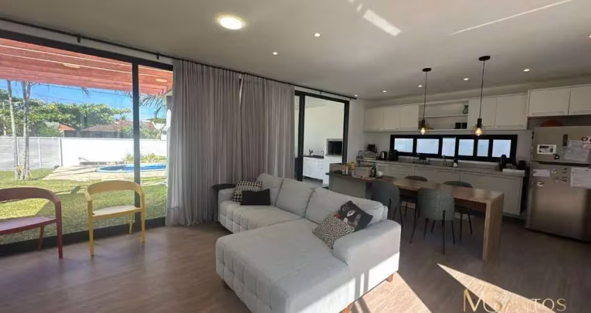 Casa com 2 dormitórios à venda, 142 m² por R$ 1.850.000,00 - Daniela - Florianópolis/SC