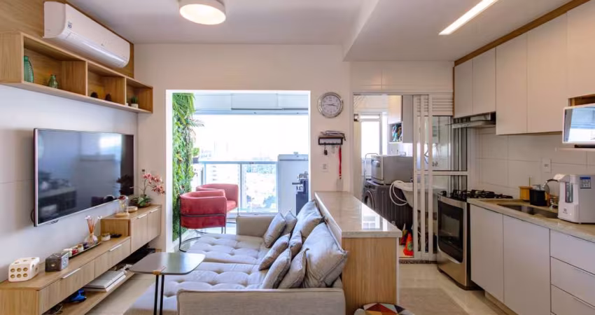 Atraente apartamento tipo para venda com 2 quartos, sendo 1 suíte, 53m²