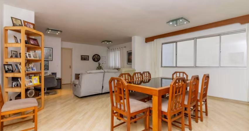 Funcional apartamento tipo para venda com 3 quartos, sendo 1 suíte, 134m²