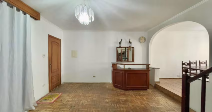Atraente casa tipo para venda com 3 quartos, 100m²