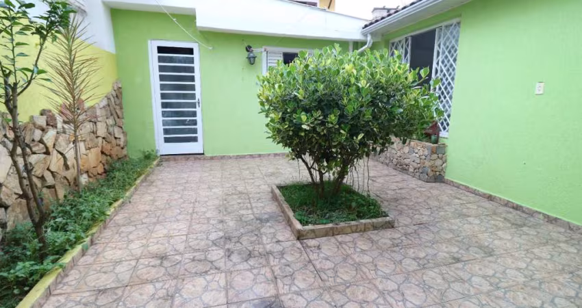 Aconchegante casa de vila para venda com 2 quartos, 77m²