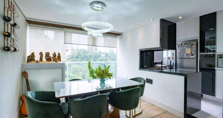 Confortável apartamento tipo para venda com 2 quartos, sendo 2 suítes, 77m²