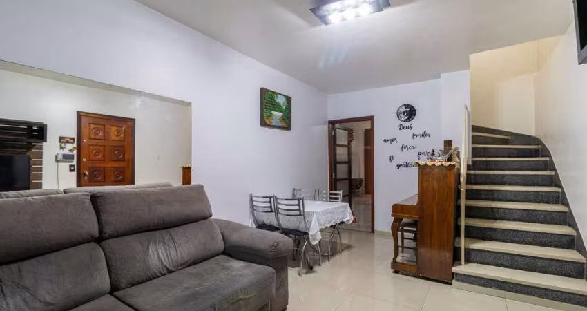 Aconchegante casa tipo para venda com 3 quartos, sendo 1 suíte, 104m²