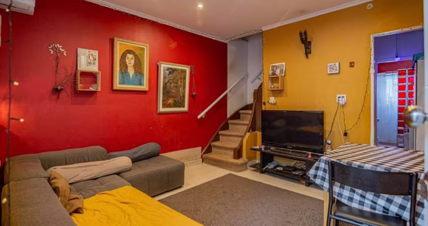 Confortável casa tipo para venda com 2 quartos, 120m²