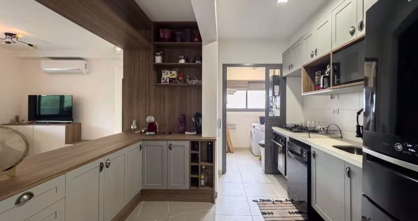 Funcional apartamento tipo para venda com 2 quartos, sendo 1 suíte, 81m²