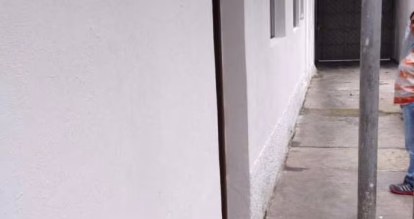 Casa  à Venda para Renda em Cidade Dutra  -  São Paulo