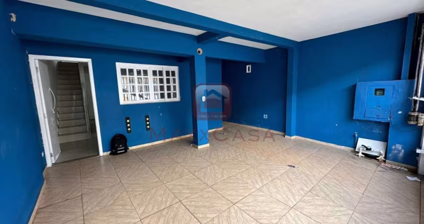 Sobrado à Venda em Interlagos, 3 quartos 2 vagas, São Paulo