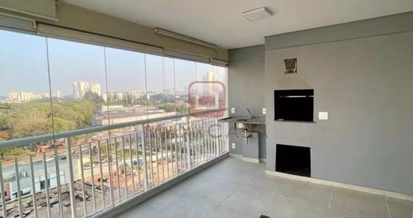 Apartamento   à venda  em Santo Amaro  -  São Paulo