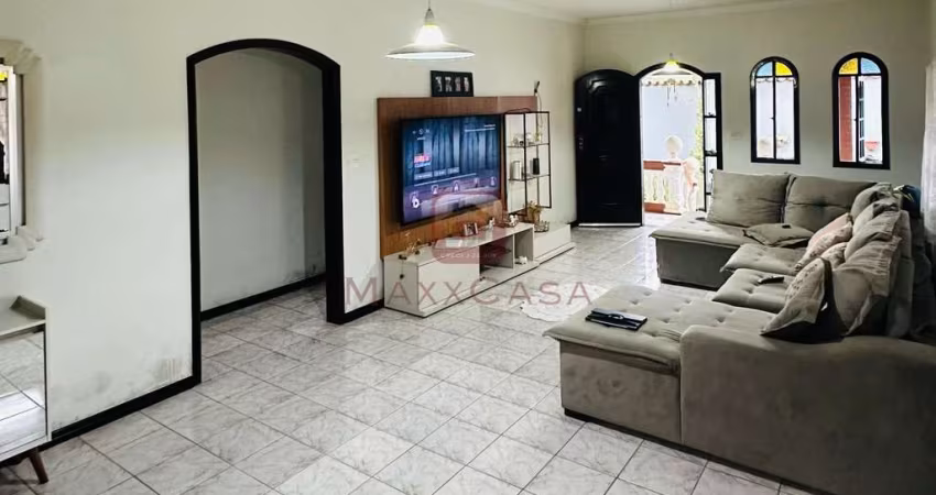 Casa de Condominio em Parque do Terceiro Lago  -  São Paulo