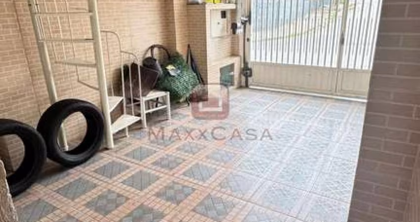 Sobrado à venda em Interlagos  -  São Paulo